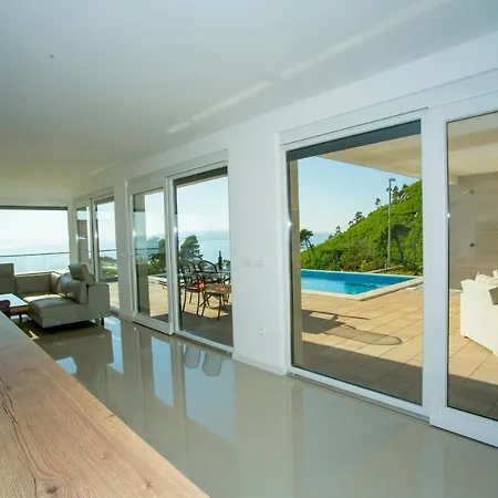 Luxury Blue Lagoon * Makarska