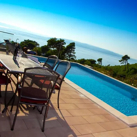 Luxury Blue Lagoon Villa *