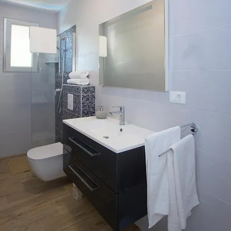 Villa Luxury Blue Lagoon *