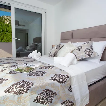 Luxury Blue Lagoon Villa *